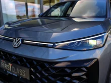 VW T-Roc R-Line eTSI DSG in Wolf Grey