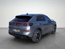 VW T-Roc R-Line eTSI DSG in Wolf Grey