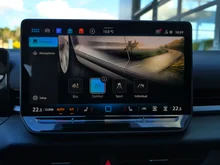 VW T-Roc R-Line eTSI DSG in Wolf Grey