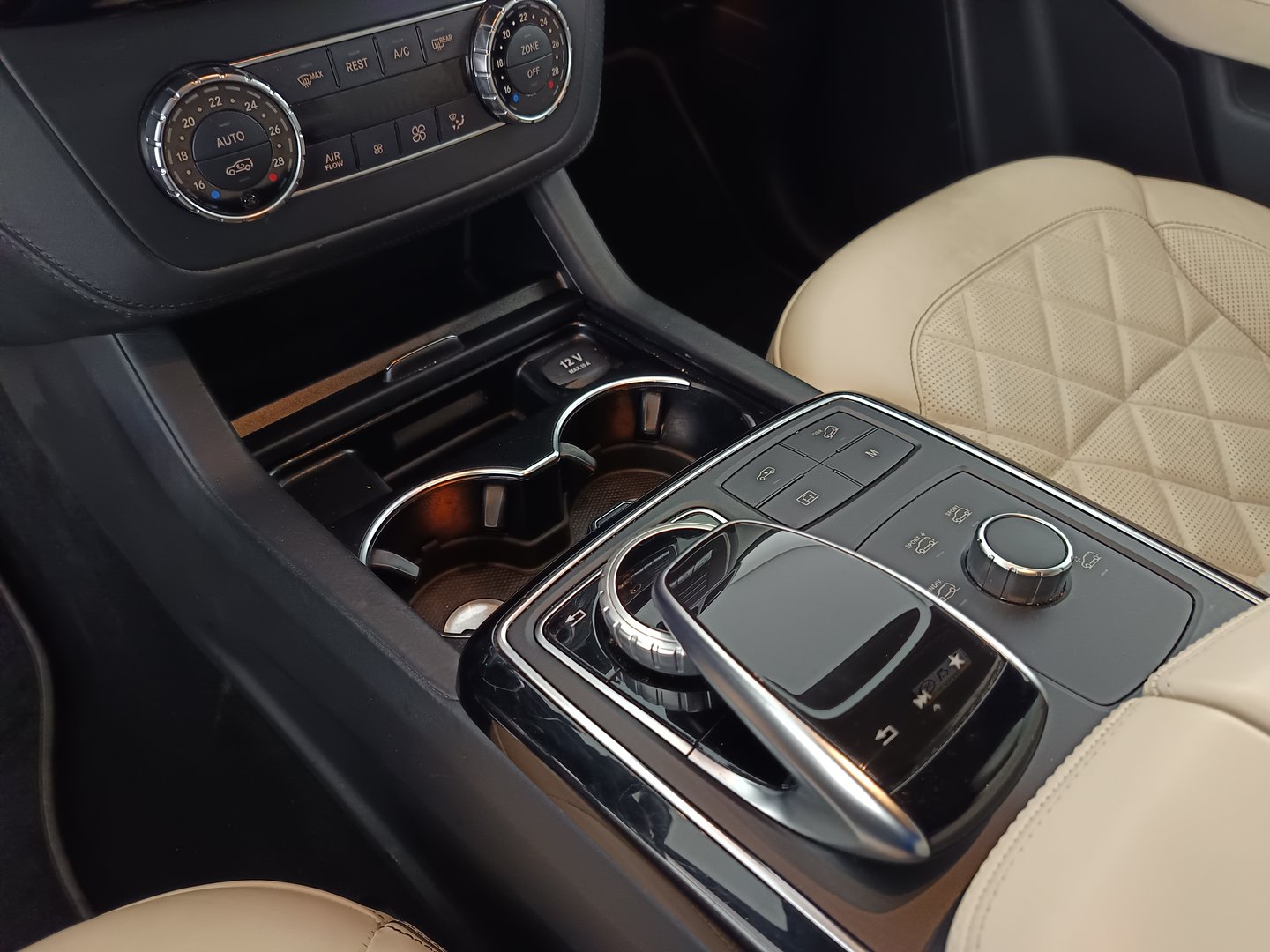 Mercedes GLE 500 Coupé 4MATIC Aut. | Bild 30 von 40