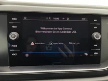VW Polo in Deep Black Perleffekt