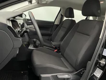 VW Polo in Deep Black Perleffekt