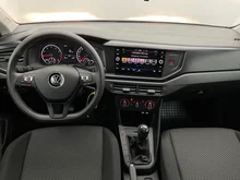 VW Polo in Deep Black Perleffekt
