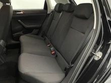 VW Polo in Deep Black Perleffekt