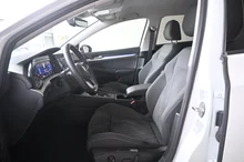 VW Golf Variant Life TDI 4MOTION DSG in Pure White