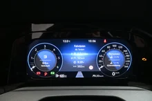 VW Golf Variant Life TDI 4MOTION DSG in Pure White