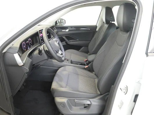 Bild eines Tayron Life eTSI DSG