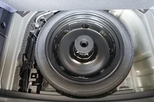 Škoda Karoq Selection TDI in Graphit-Grau Metallic