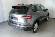 Škoda Karoq Selection TDI in Graphit-Grau Metallic