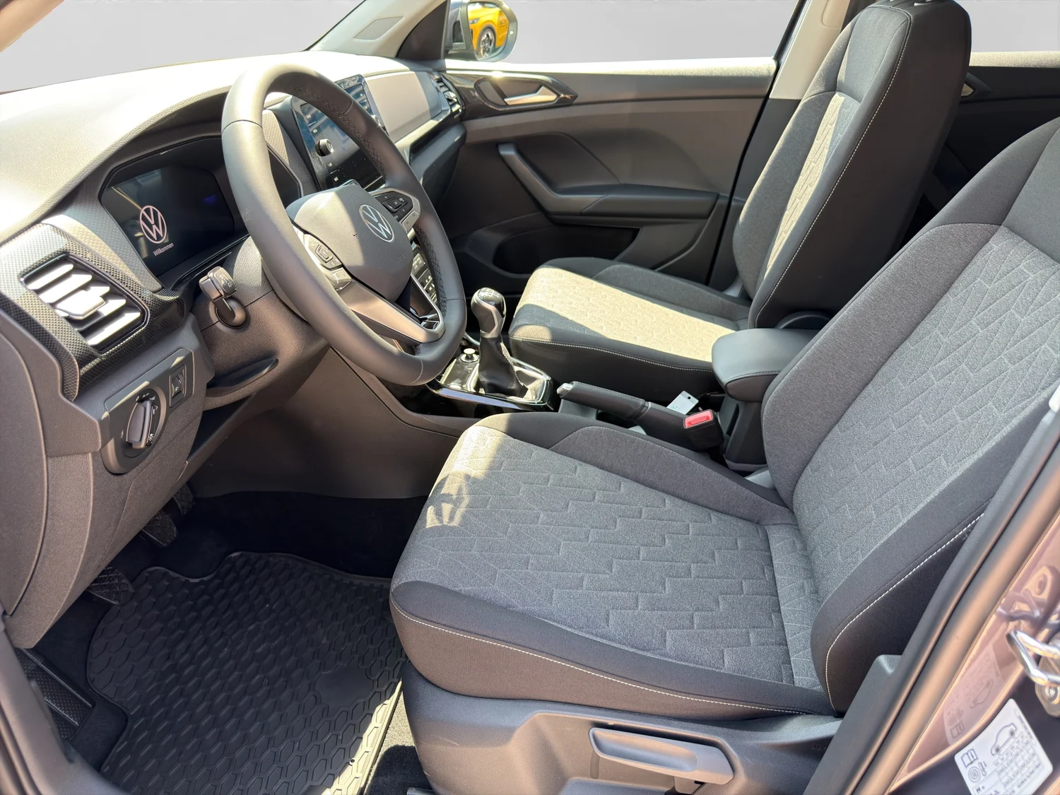 Bild eines VW T-Cross Friends TSI
