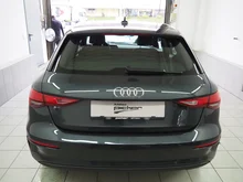 Audi A3 Sportback 30 TDI in H1 Manhattangrau Metallic
