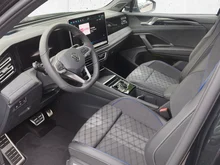 VW Tiguan Sport TDI DSG in Grenadillschwarz Metallic