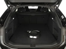 Audi A6 Avant e-tron quattro in Mythosschwarz Metallic