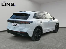 VW Tiguan R-Line TSI 4MOTION DSG in Pure White