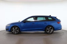 Škoda Octavia Combi Sportline TDI DSG in Race-Blau Metallic