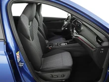 Škoda Octavia Combi Sportline TDI DSG in Race-Blau Metallic