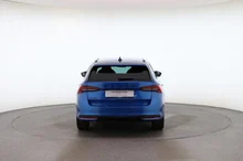 Škoda Octavia Combi Sportline TDI DSG in Race-Blau Metallic