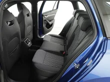 Škoda Octavia Combi Sportline TDI DSG in Race-Blau Metallic