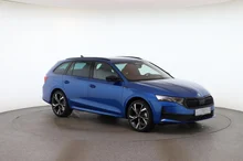 Škoda Octavia Combi Sportline TDI DSG in Race-Blau Metallic
