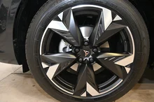 Thumbnail-Foto von Fahrzeug