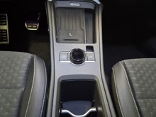 VW T-Roc R-Line eTSI DSG in Wolf Grey