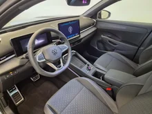 VW T-Roc R-Line eTSI DSG in Wolf Grey