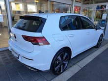 VW Golf VIII Lim. GTE eHybrid in PURE WHITE