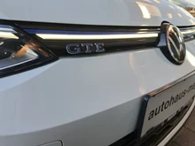 VW Golf VIII Lim. GTE eHybrid in PURE WHITE