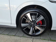 VW Golf VIII Lim. GTE eHybrid in PURE WHITE