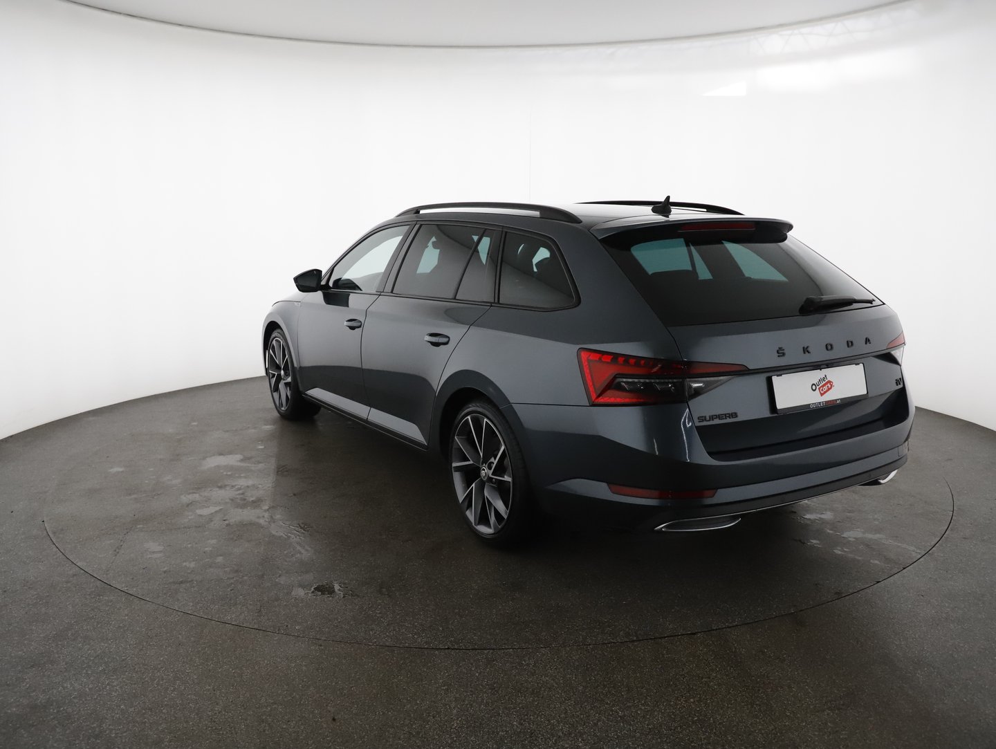 Škoda SUPERB Combi iV SPORTLINE DSG | Bild 5 von 30
