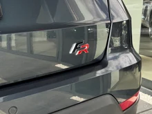 SEAT Arona FR TSI ACT in Magnet-Grau Metallic
