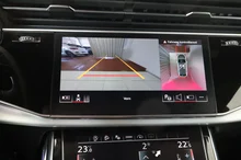 Audi Q8 50 TDI quattro in navarrablau metallic