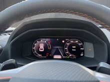 CUPRA Leon 1.5 eTSI DSG in Fjord-Blau