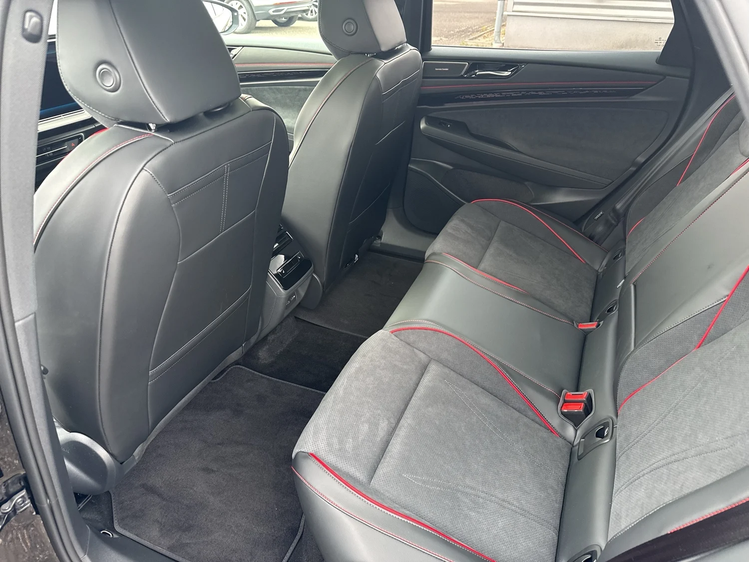 Bild eines VW ID.7 Tourer GTX 4MOTION 250 kW Business
