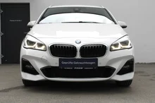 Thumbnail-Foto von Fahrzeug