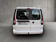 VW Caddy Life Maxi TDI in CANDY-WEISS