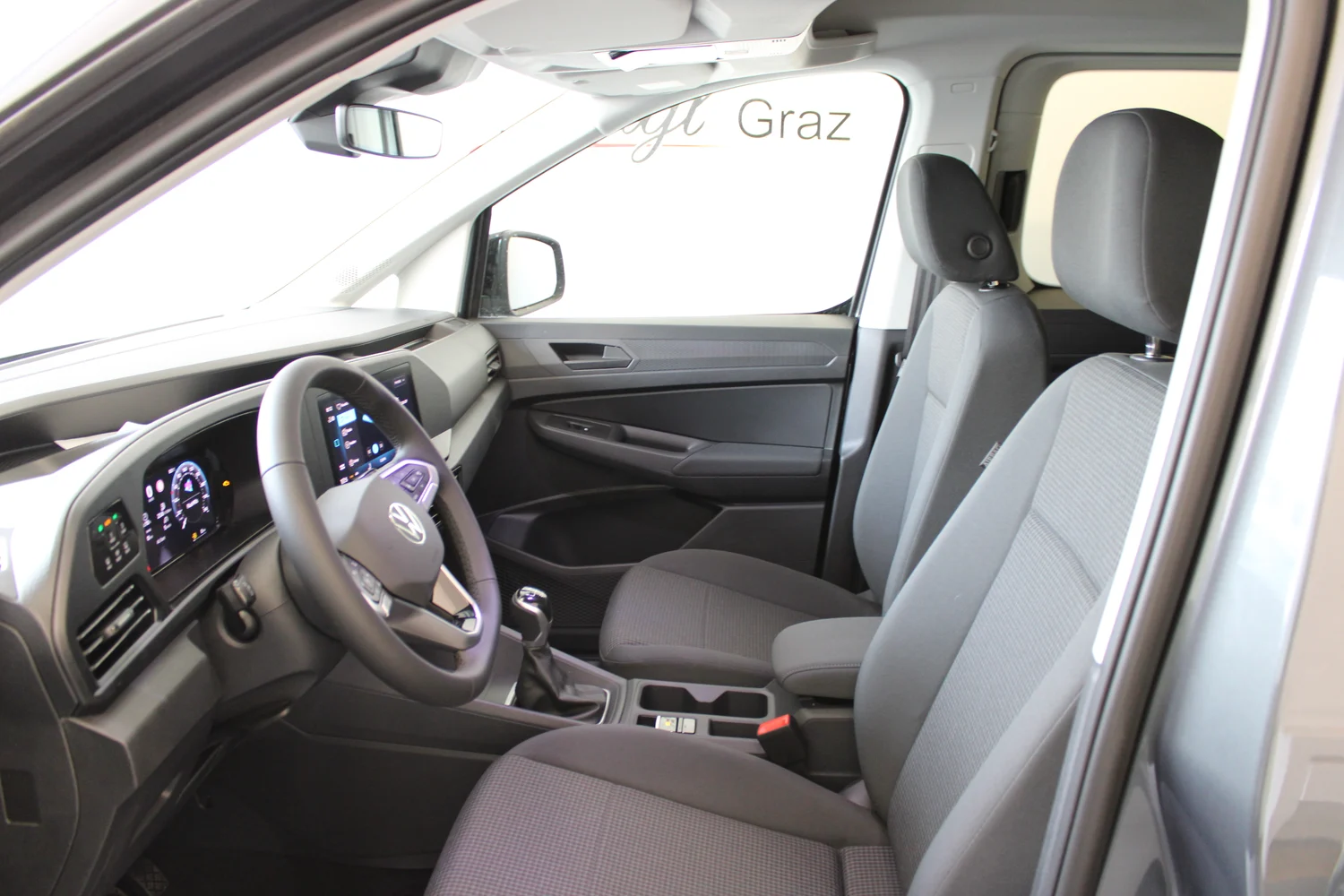 Bild eines Caddy Family TDI