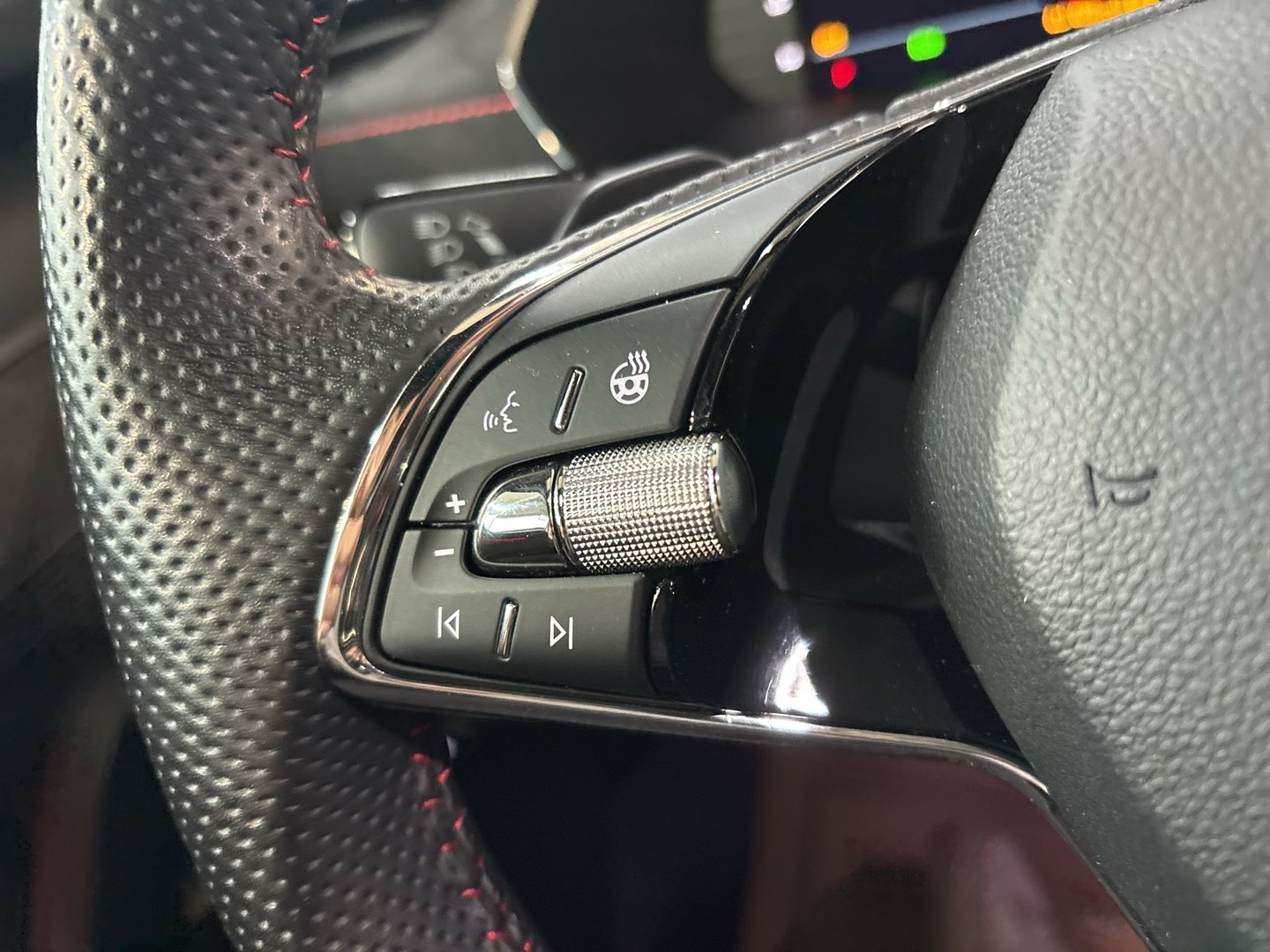Škoda OCTAVIA 4x4 RS TDI DSG | Bild 11 von 20