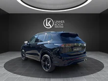 VW Tiguan Sport TDI 4MOTION DSG in Grenadillschwarz Metallic