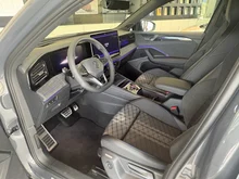 VW Tiguan Sport eHybrid DSG 150 kW in Delfingrau Metallic