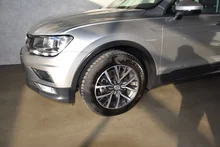 Thumbnail-Foto von Fahrzeug