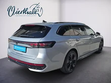 VW Passat Variant Sport TDI 4MOTION DSG in Oyster Silver Metallic