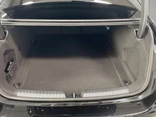 Audi A6 Limousine TDI 150 kW in Mythosschwarz Metallic