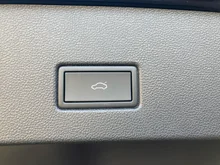 VW T-Roc R-Line TSI DSG in Deep Black Perleffekt