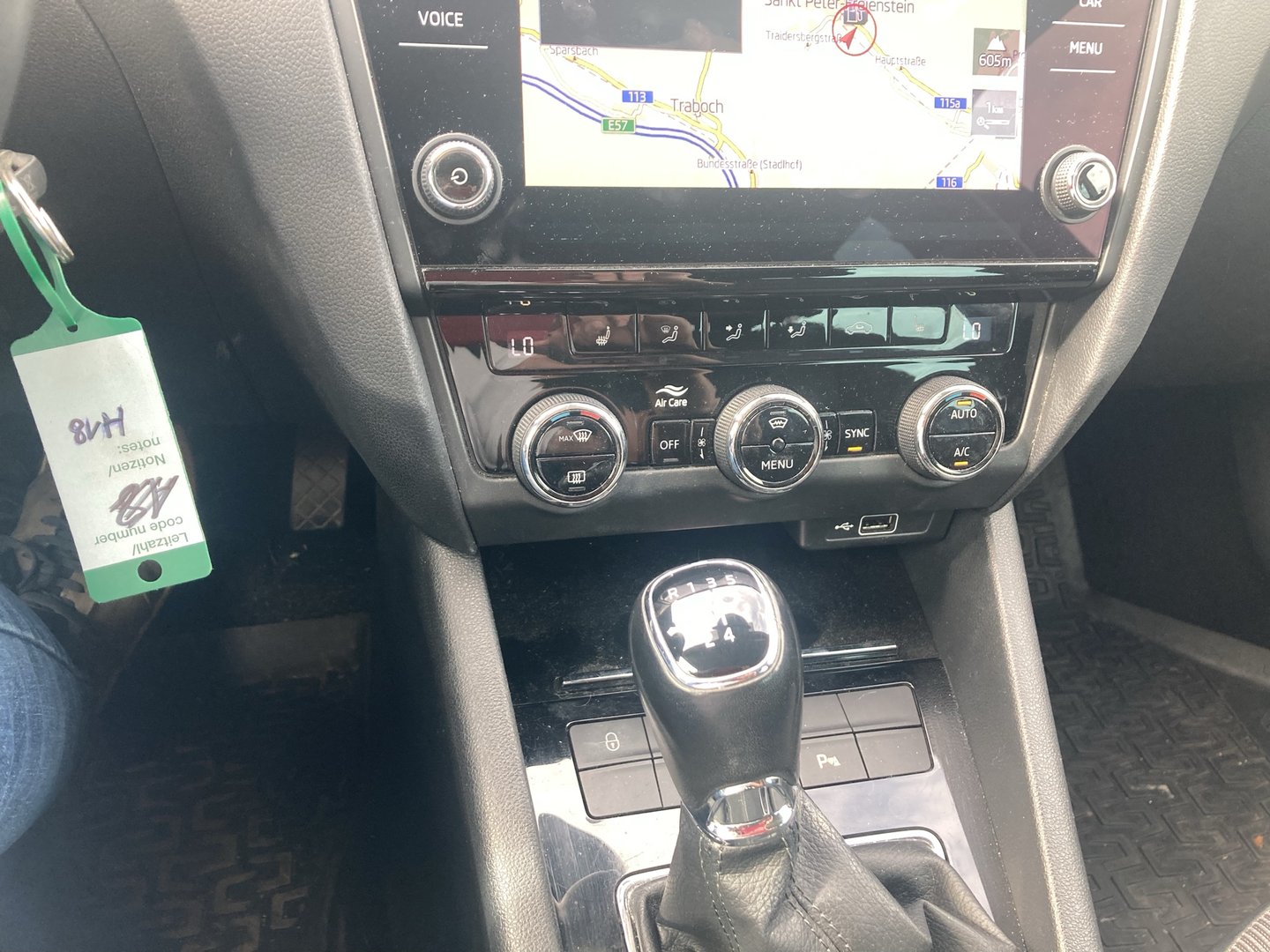 Škoda OCTAVIA Combi Style TDI | Bild 23 von 26