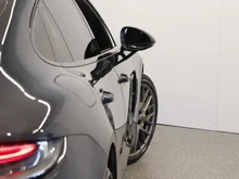 Porsche Panamera 4 E-Hybrid in vulkangraumetallic