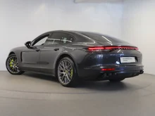 Porsche Panamera 4 E-Hybrid in vulkangraumetallic