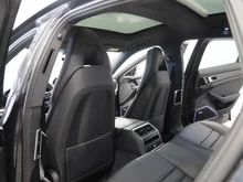 Porsche Panamera 4 E-Hybrid in vulkangraumetallic