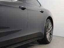 Porsche Panamera 4 E-Hybrid in vulkangraumetallic
