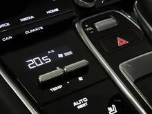 Porsche Panamera 4 E-Hybrid in vulkangraumetallic